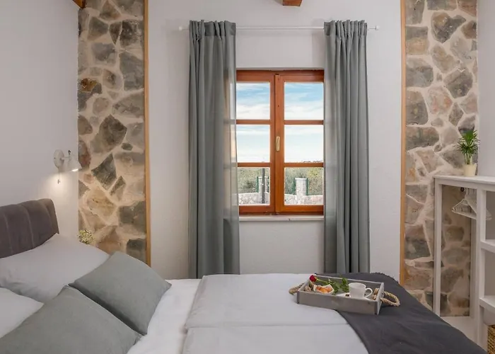 Family Friendly House With A Swimming Pool Stupin Celine, - 18194