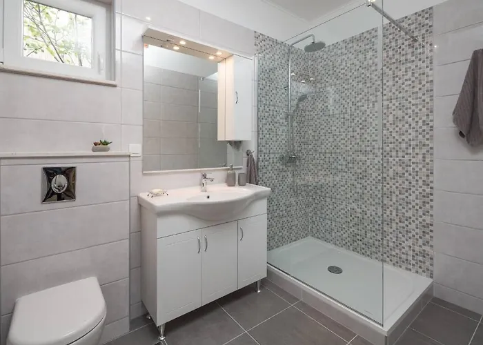 Family Friendly House With A Swimming Pool Stupin Celine, - 18194